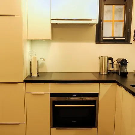 Caya Bijou Im Herzen Von *